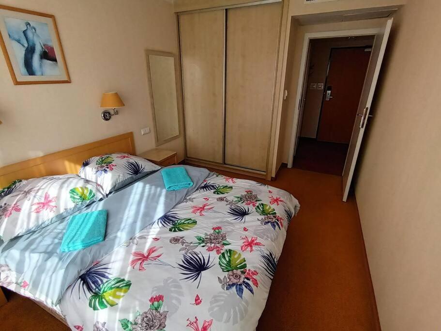 10Q - Z6 Apartament 901 Varşova Dış mekan fotoğraf